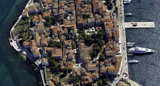 Porec Altstadt Meer Hafen Kroatien | © Igor Zirojevic