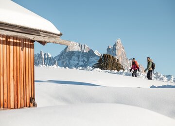 Schnee, Hütte, Wanderer | © ©gaiapanozzo