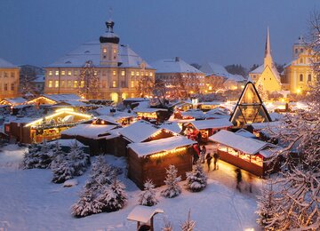 Weihnachtsmarkt, Schnee, Stadt | © ©Baumgartner