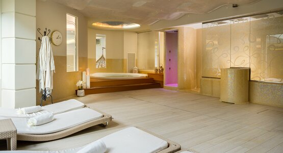 Liegen,Bademantel,Ruheraum | © Centro Benessere Dolce Vita Spa (2)