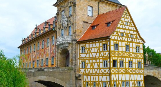 Fluss,Brücke,Haus | © bamberg-335374_1280 (c) Pixabay