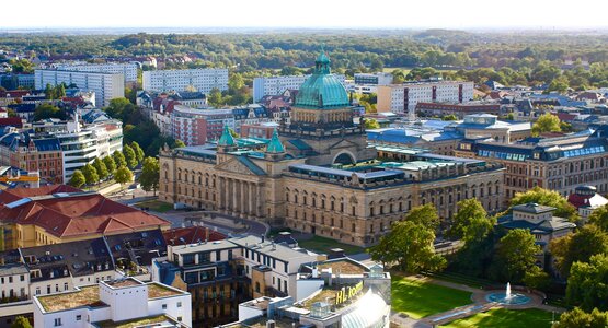 Stadt, Wiese,Häuser | © Leipzig(c) pixabay