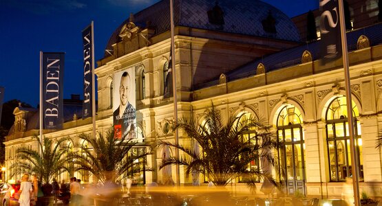 Baden Baden Festspielhaus Musical Oper Haus Promenade | © Baden-Baden Kur & Tourismus GmbH