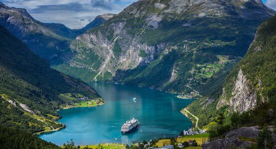 Norwegen Fjord Berge | © shutterstock