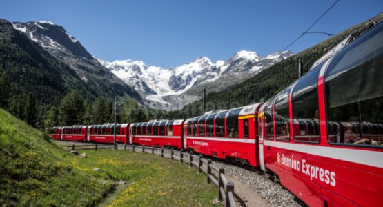 Bernina Berninaexpress Schweiz Zug Bahn Erlebnisse Europa | © Christoph Benz